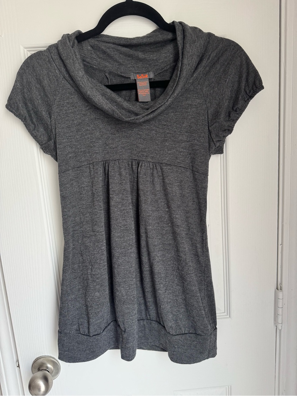 SoSik Charcoal Gray Short-Sleeve Cowl Neck Tunic